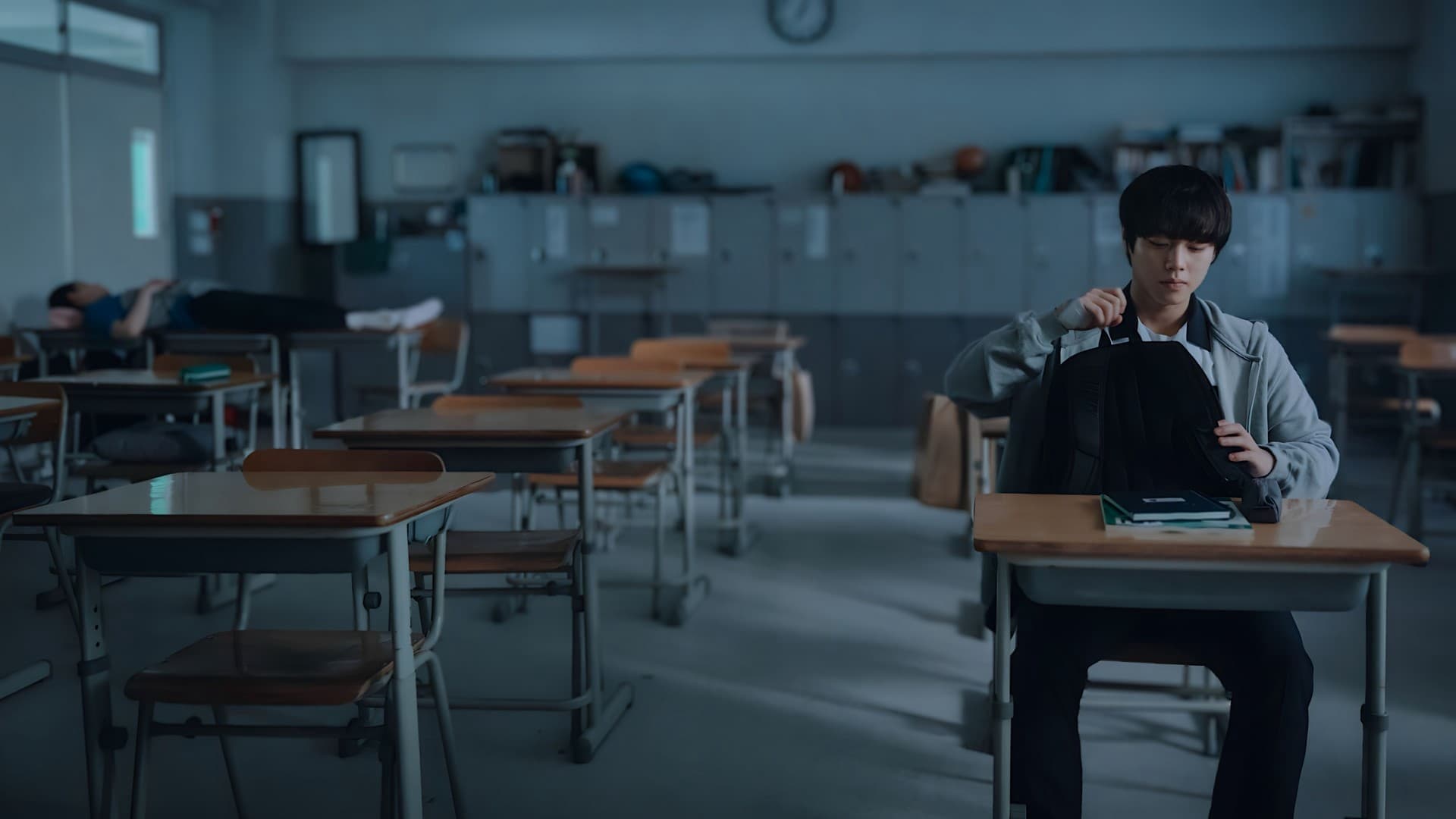 Người Hùng Yếu Đuối (Phần 2)